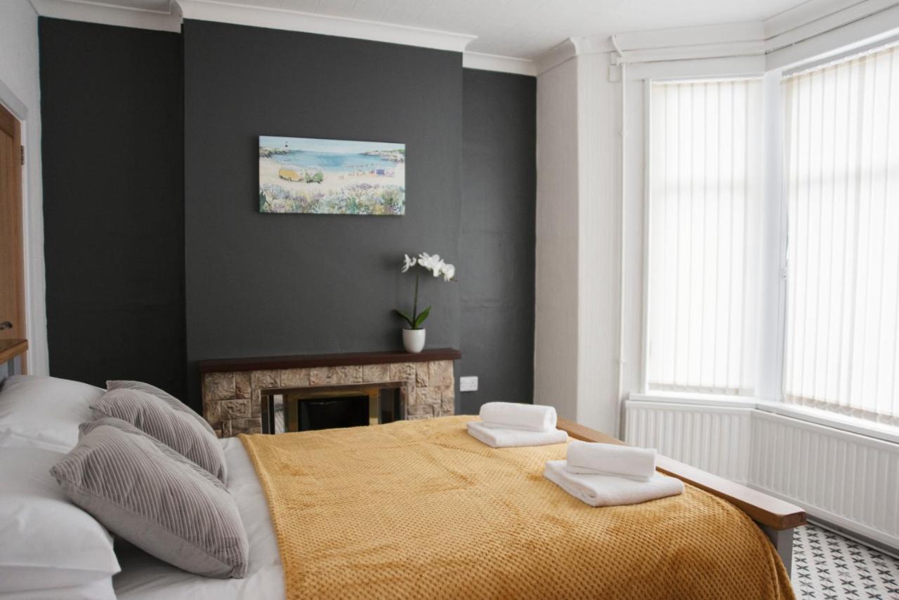 Вилла Six Bells Retreat Abertillery Экстерьер фото